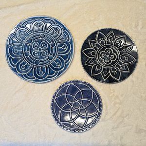 Set of 3 Blue Plate Wall Hangings - 8.5"-12" Lightweight Metal with Hangers